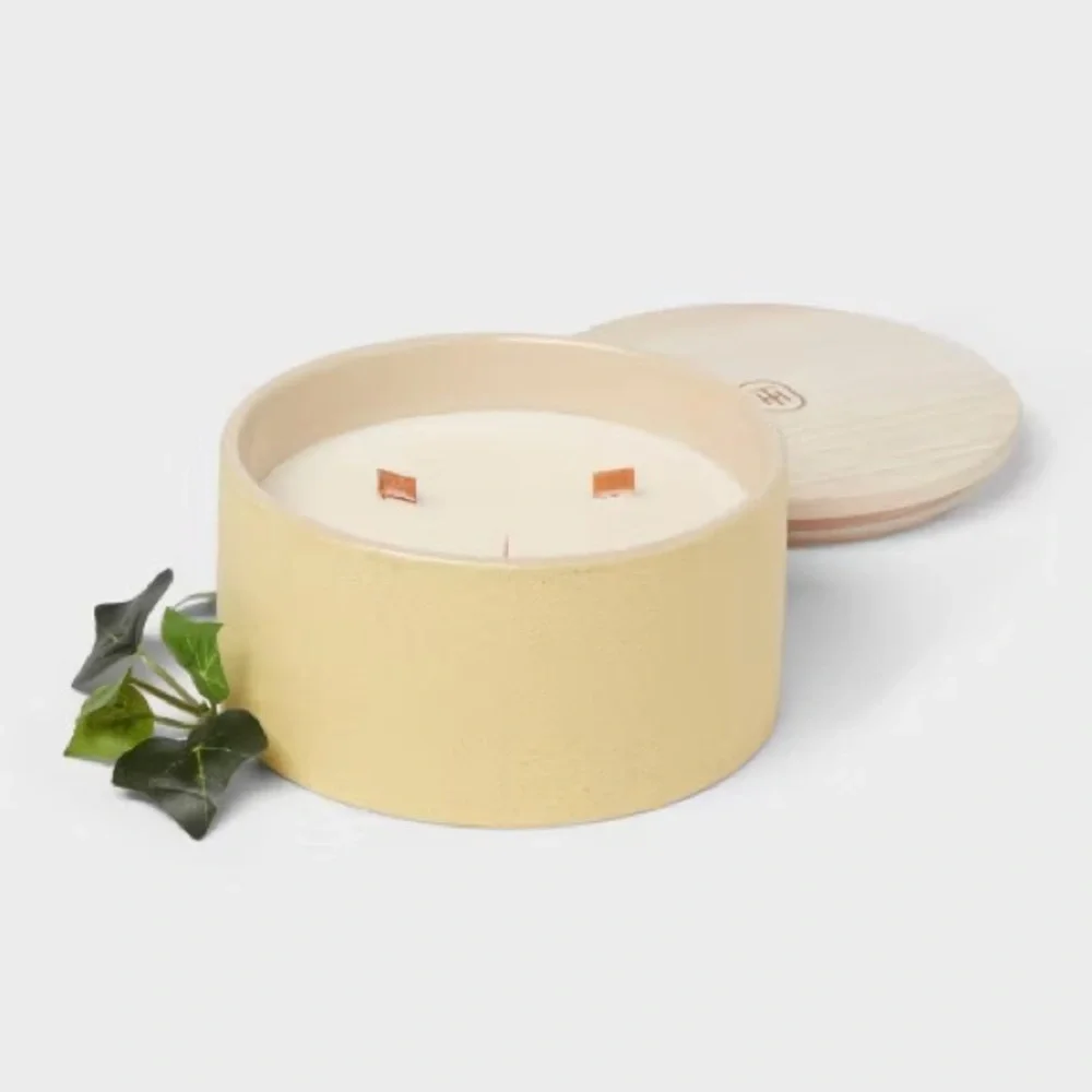 THRESHOLD NWT 3-wick matte texture ceramic wood wick candle -neroli ivy -16oz